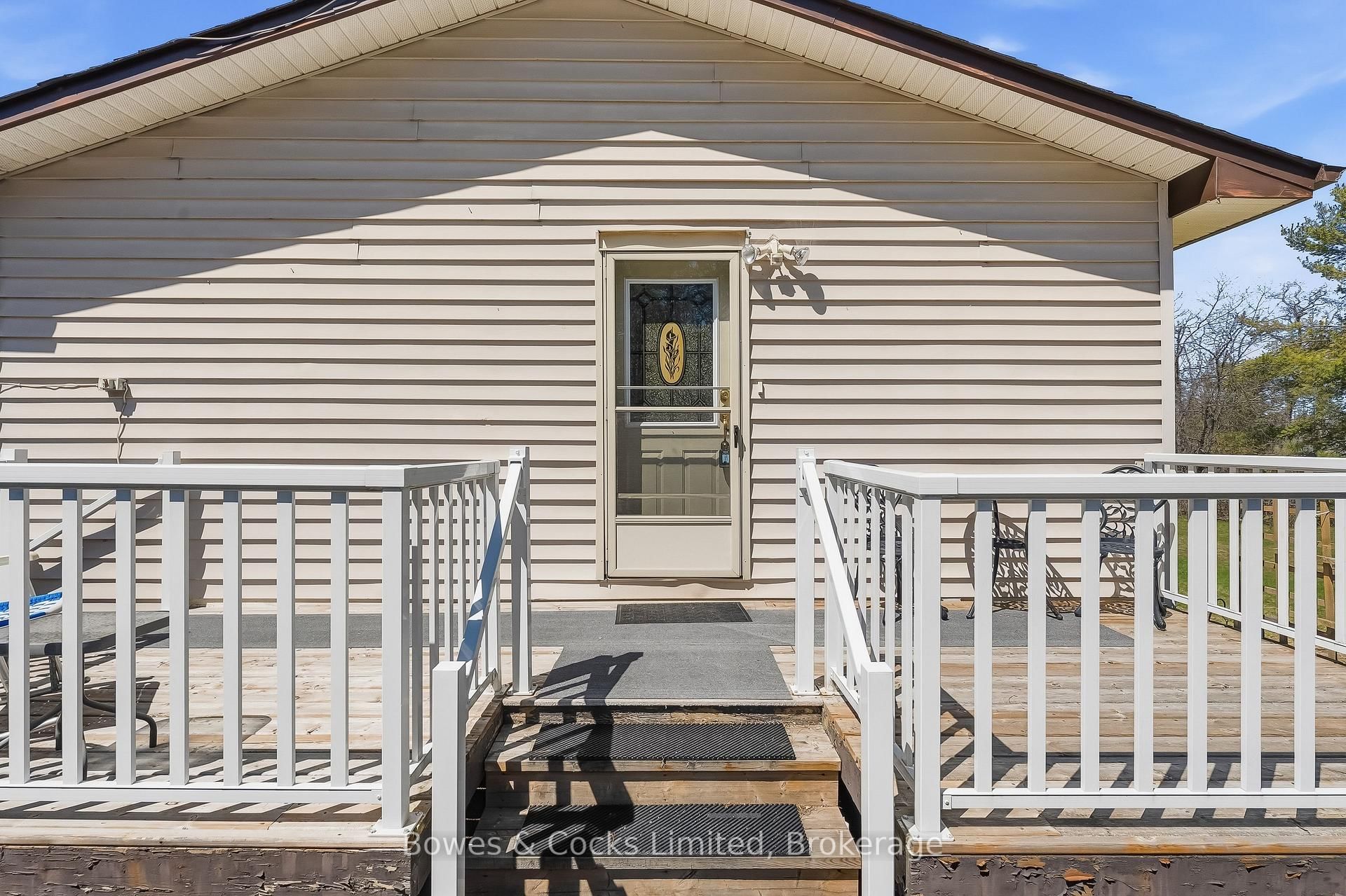 1044 County Road 40