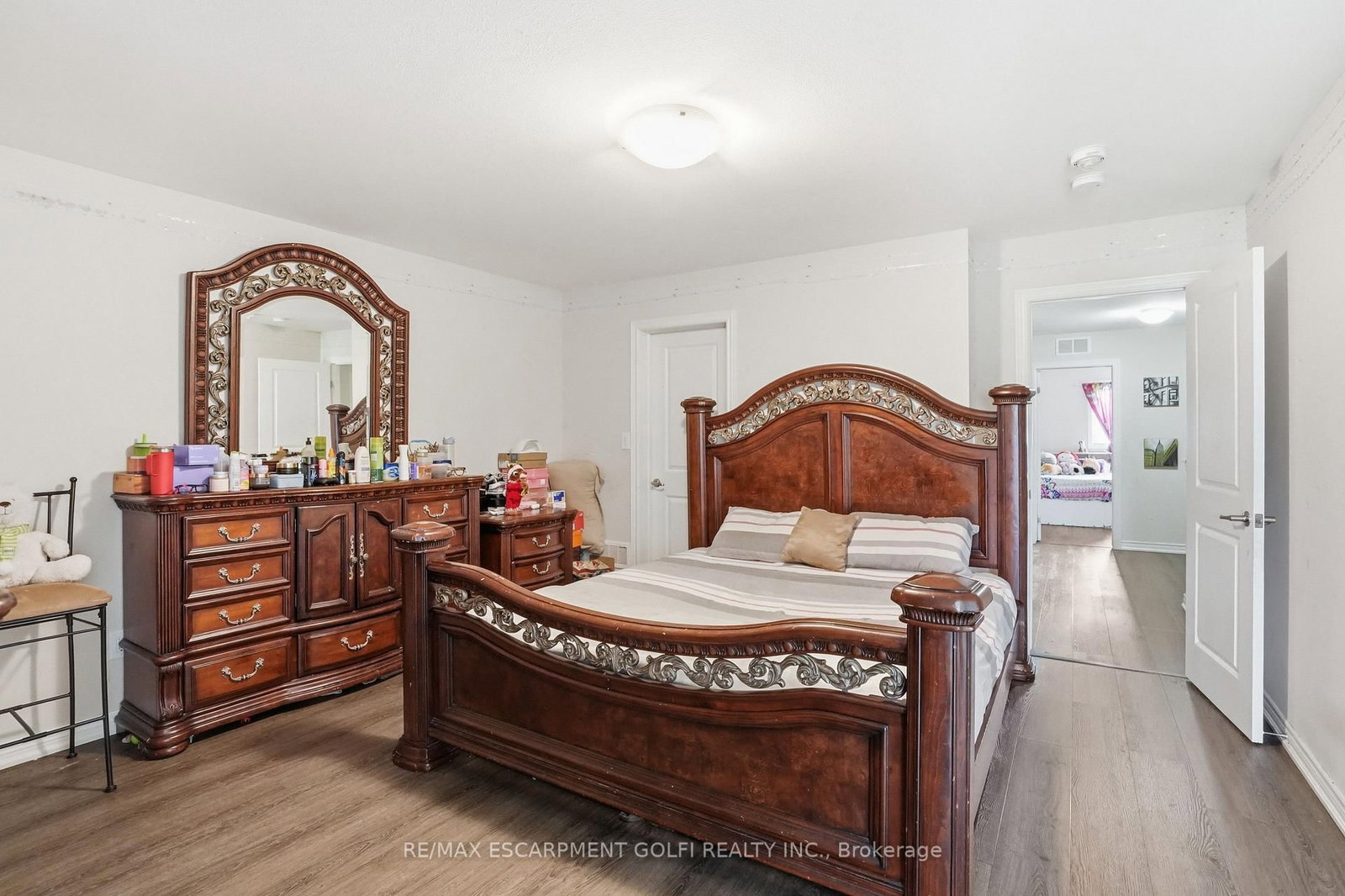 584 Julia Drive • Welland, ON photo 13