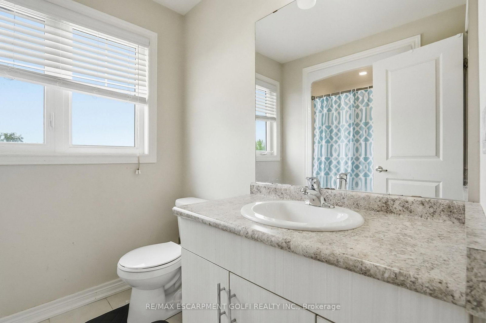 584 Julia Drive • Welland, ON photo 17