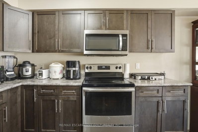 584 Julia Drive • Welland, ON photo 8