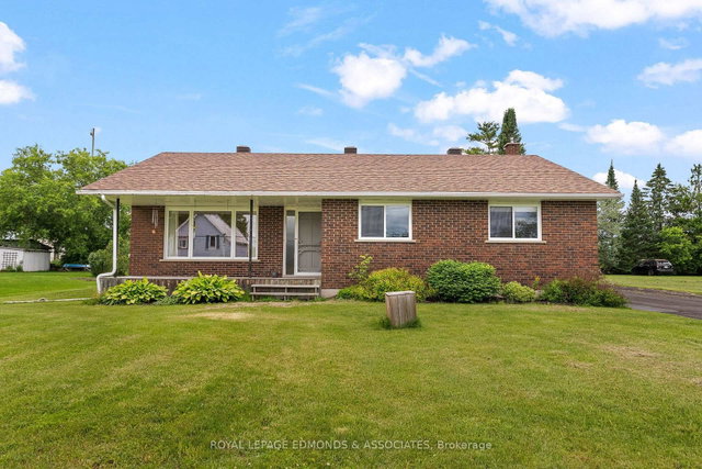 13 Lacroix Bay Road