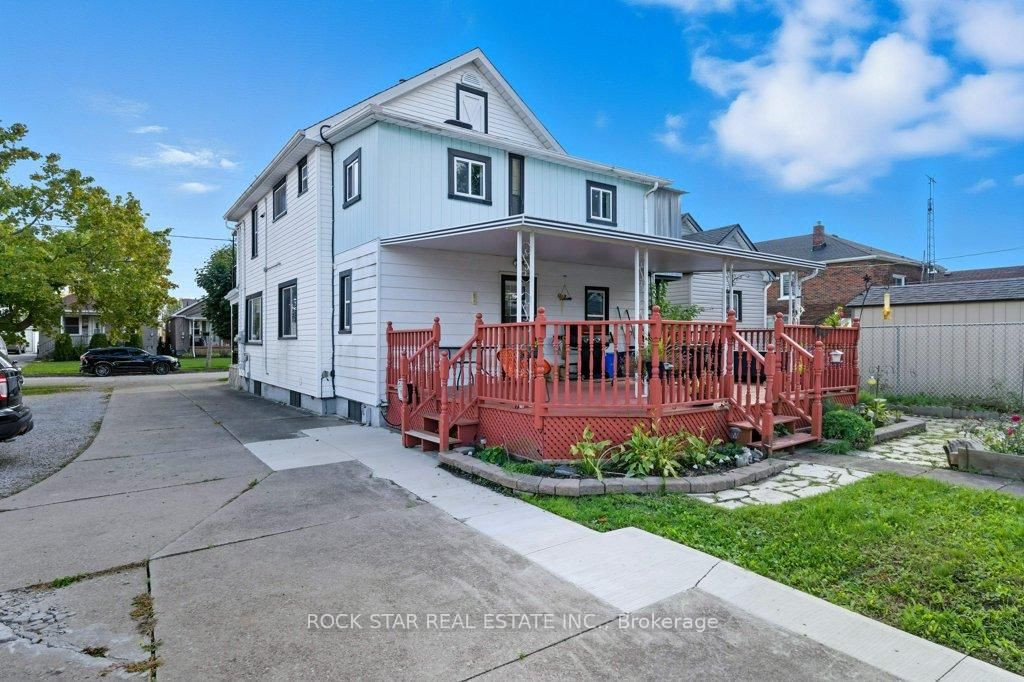 111 McAlpine Avenue S • Welland, ON photo 40