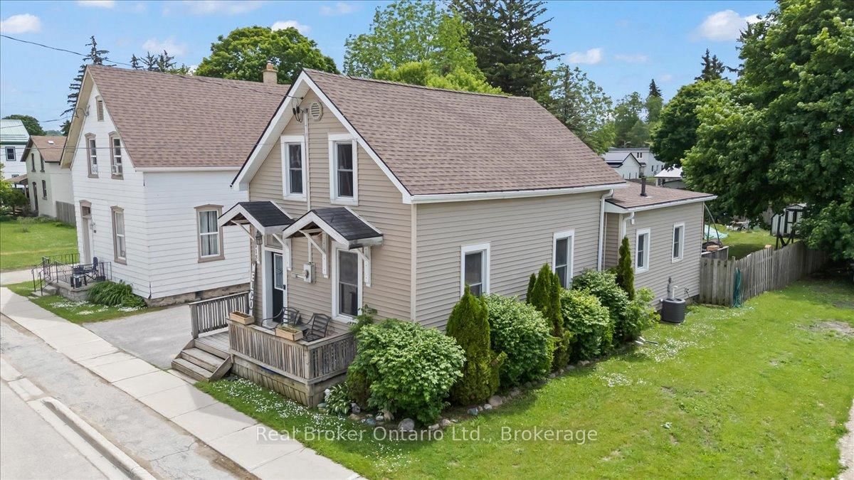 115 Durham Street W • Brockton, ON photo 1