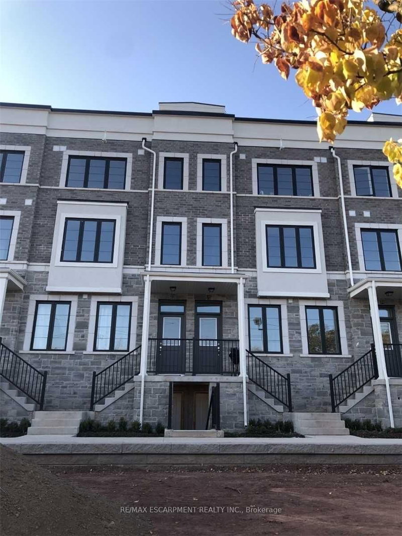 home for lease on 78-383 Dundas Street E