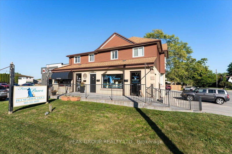 2 - 4386 Drummond Road