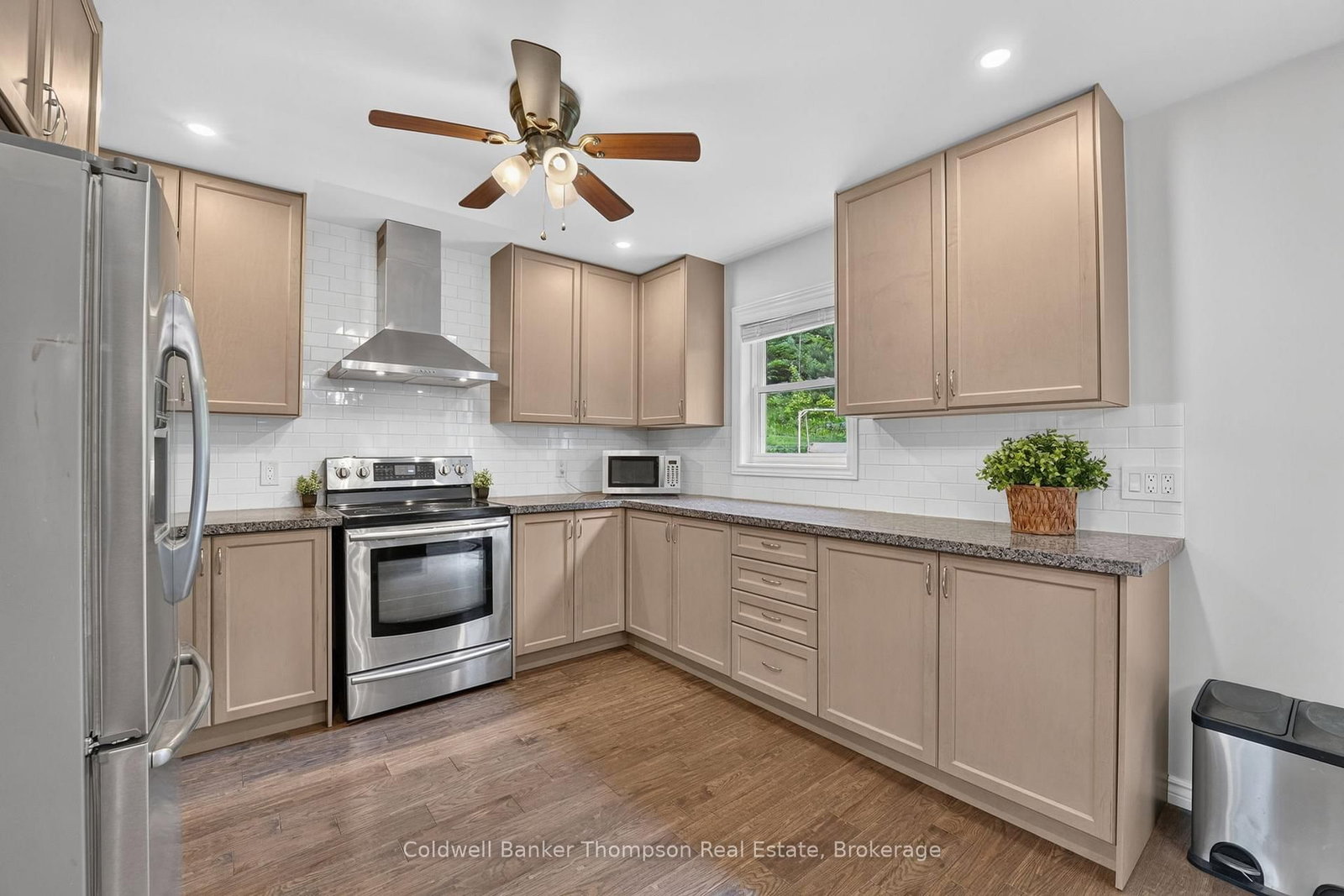 1864 Brunel Road • Huntsville, ON photo 10