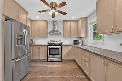 1864 Brunel Road • Huntsville, ON photo 8
