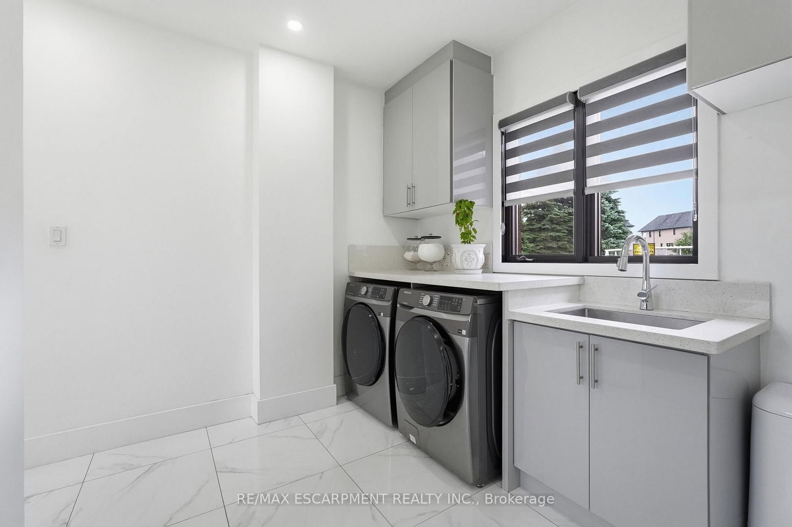 2 CURRIE Drive • Puslinch, ON photo 16