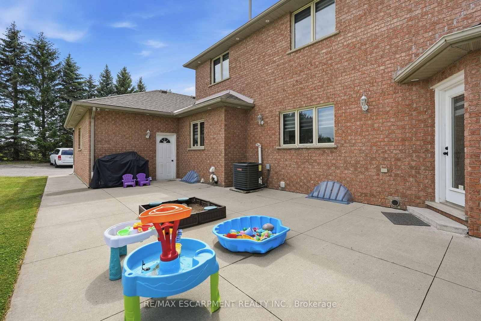 2 CURRIE Drive • Puslinch, ON photo 43