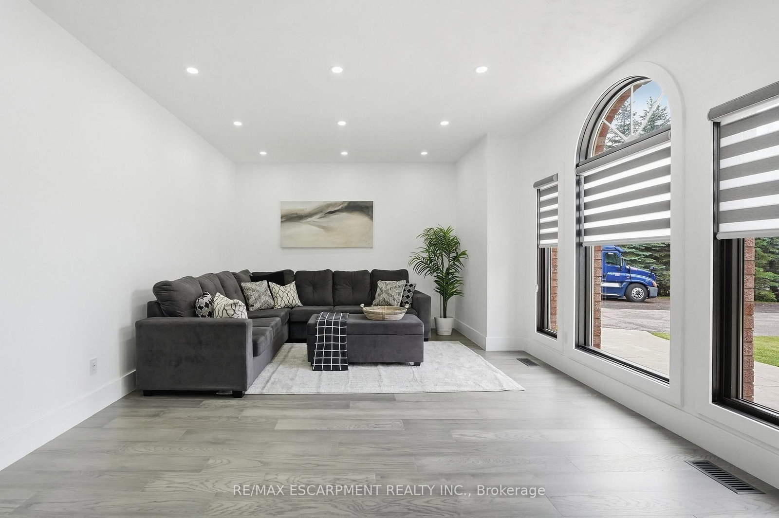 2 CURRIE Drive • Puslinch, ON photo 6