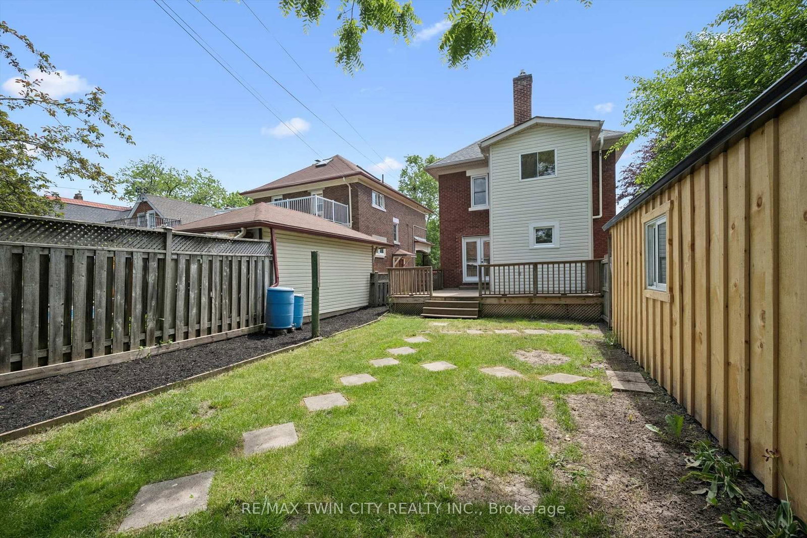 38 N Stirling Avenue • Kitchener, ON photo 21