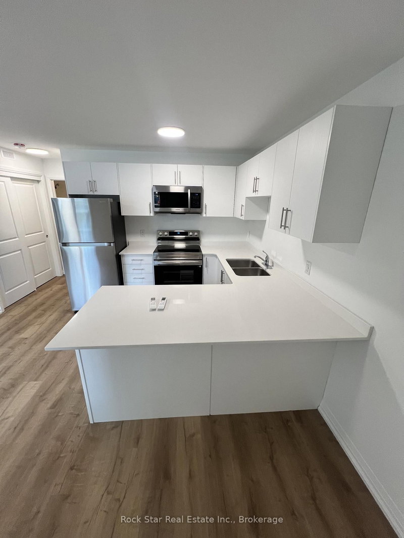 home for lease on 3-179 Burgar Street
