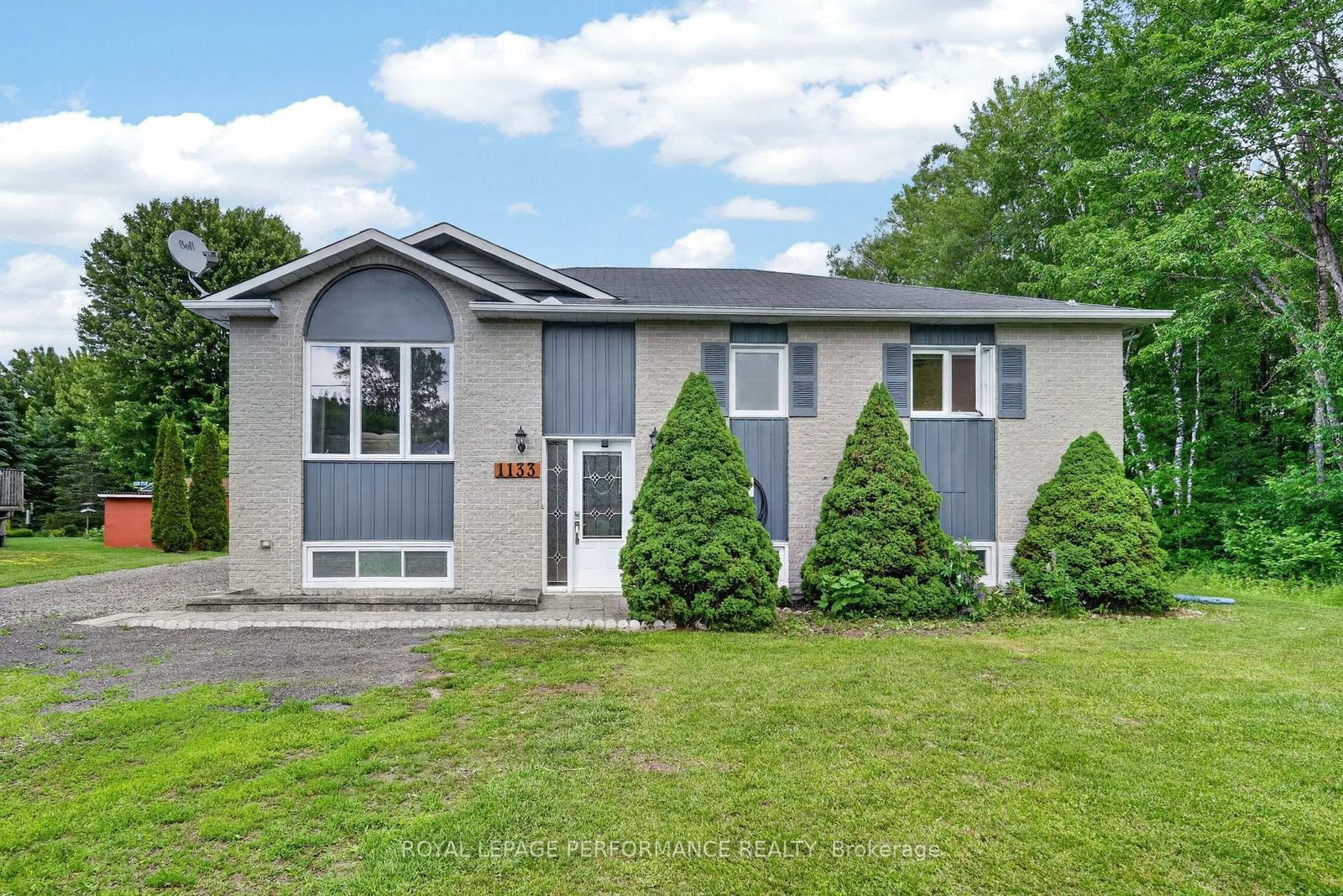 1133 Hickory Street • Clarence-Rockland, ON photo 1