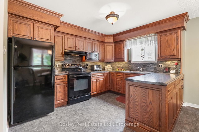 203 - 440 Durham Street W