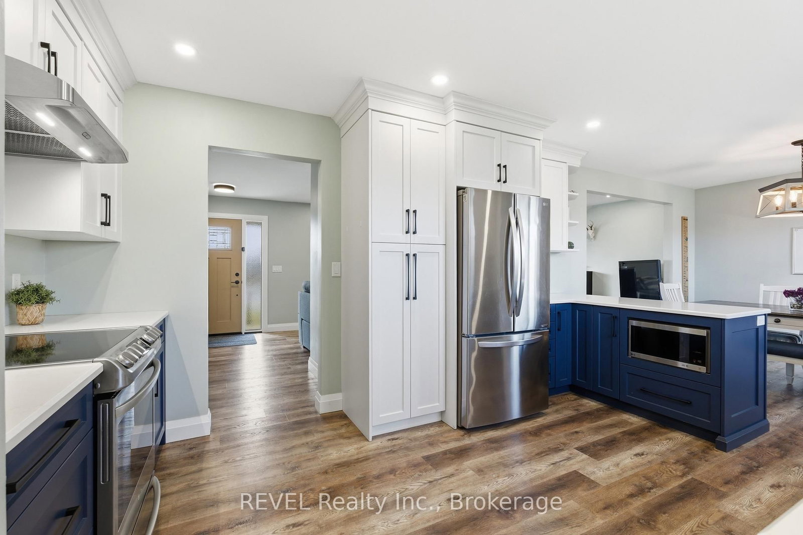21 Lena Crescent • Port Colborne, ON photo 8