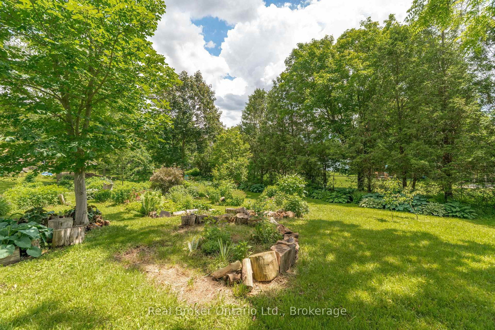 3050 Patrick Street • Howick, ON photo 41