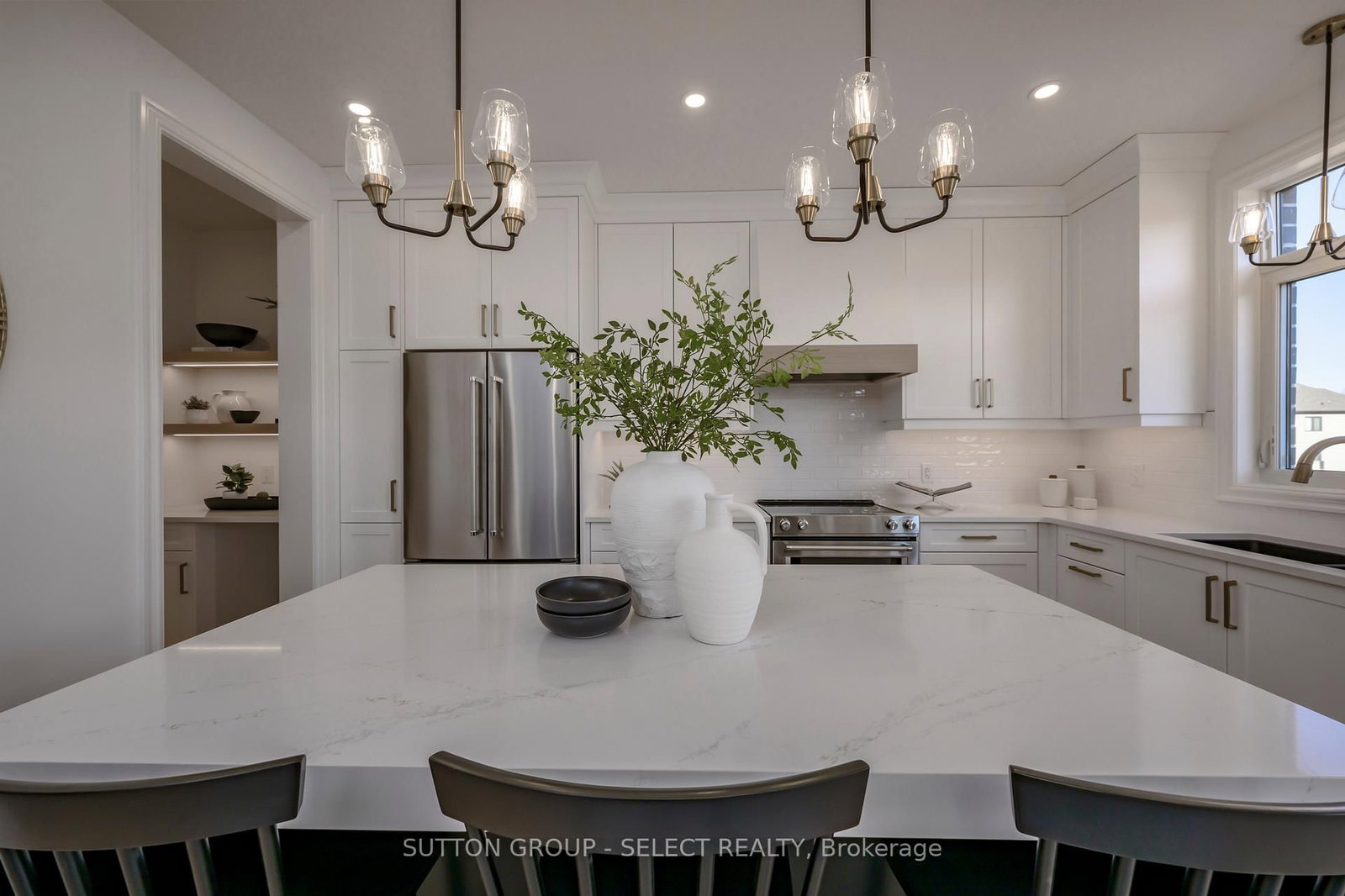 210 Harvest Lane • Thames Centre, ON photo 45