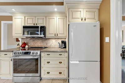 717 Westwood Drive • Cobourg, ON photo 9