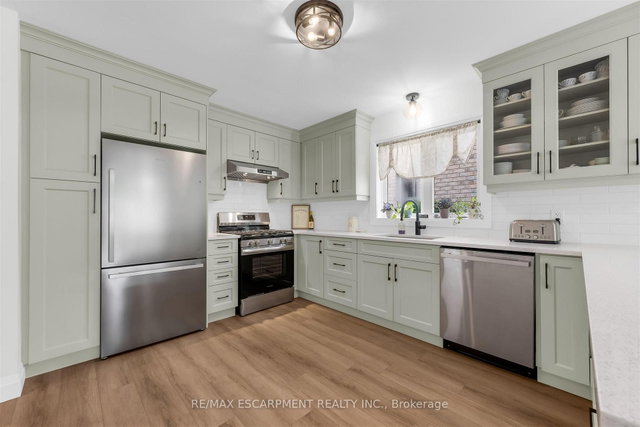 4501 Frances Crescent