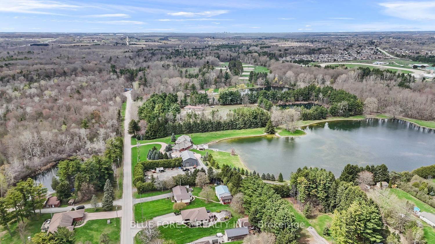 2362 Slo Pitch Road • Thames Centre, ON photo 48