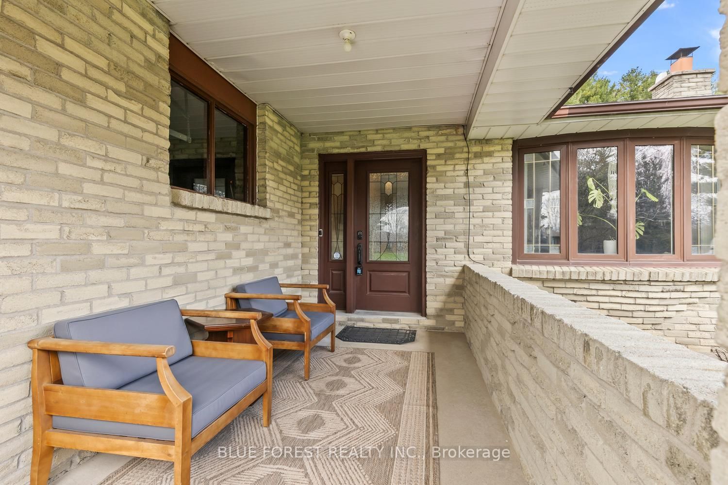 2362 Slo Pitch Road • Thames Centre, ON photo 5