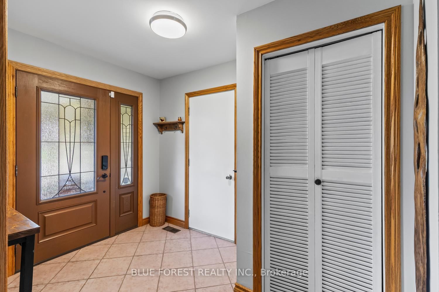 2362 Slo Pitch Road • Thames Centre, ON photo 6