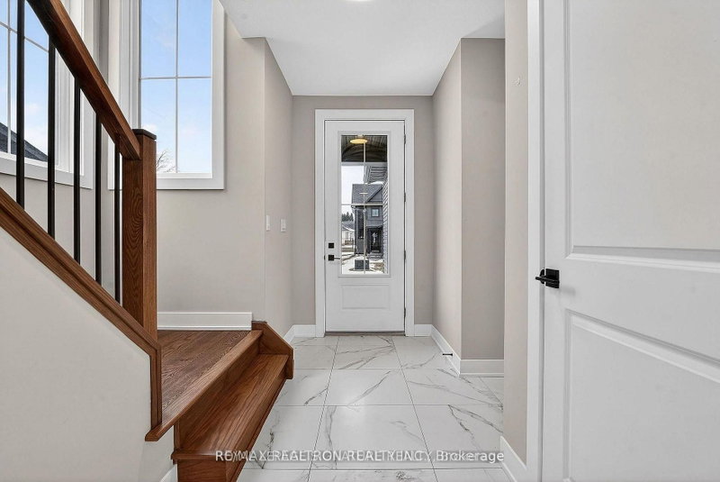 5 - 297 Whiting Street
