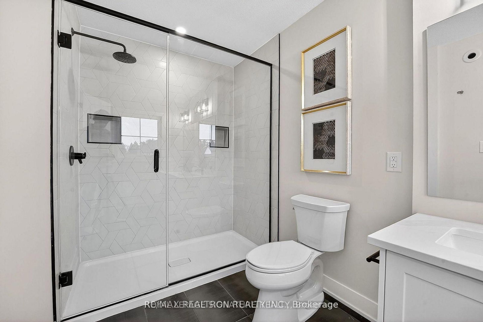 297 Whiting Street • #5 • Ingersoll, ON photo 33
