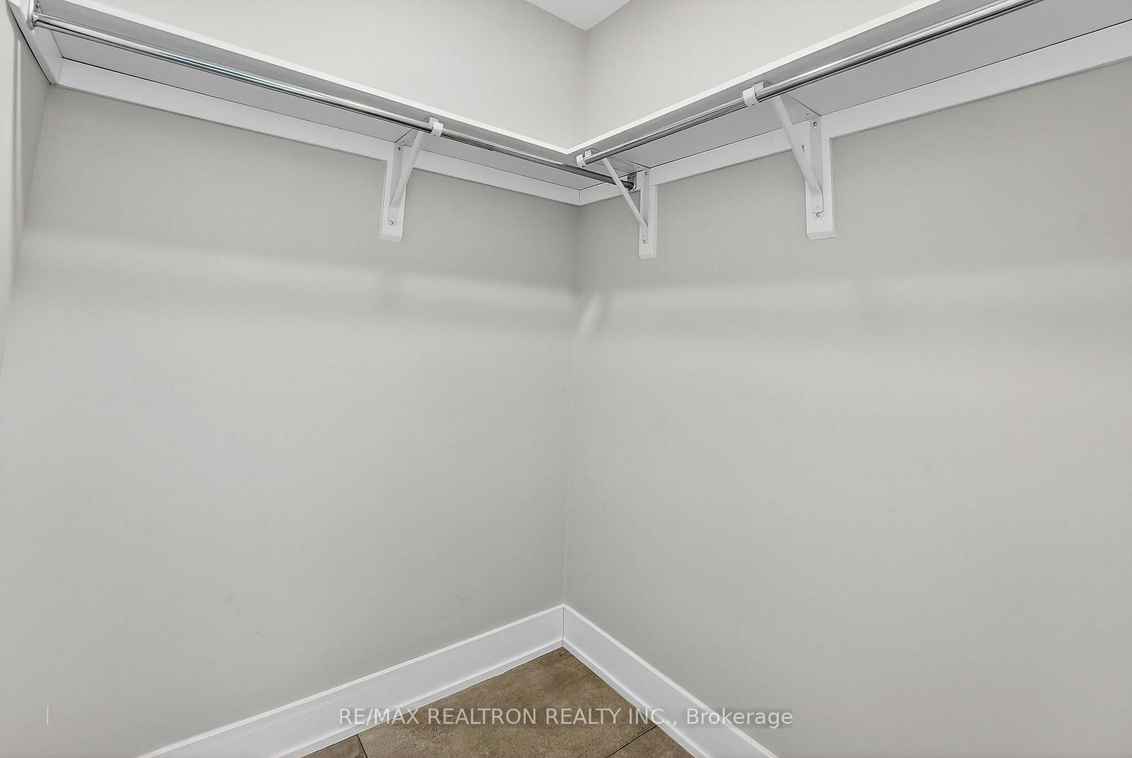 297 Whiting Street • #16 • Ingersoll, ON photo 42