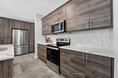 297 Whiting Street • #16 • Ingersoll, ON photo 5