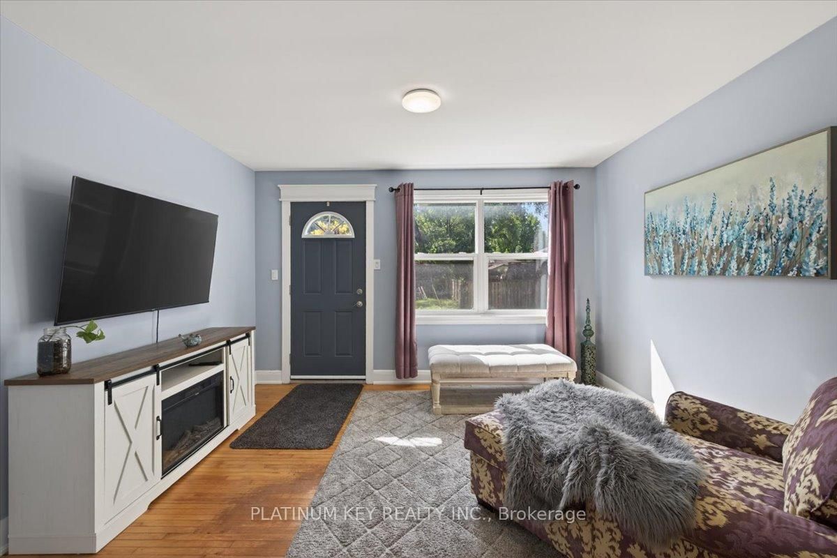 662 King Street • Strathroy-Caradoc, ON photo 11