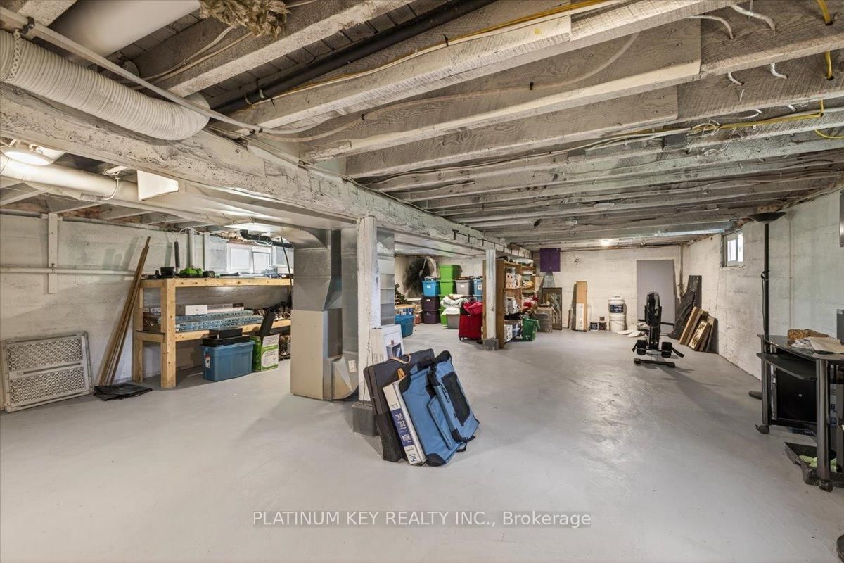 662 King Street • Strathroy-Caradoc, ON photo 18