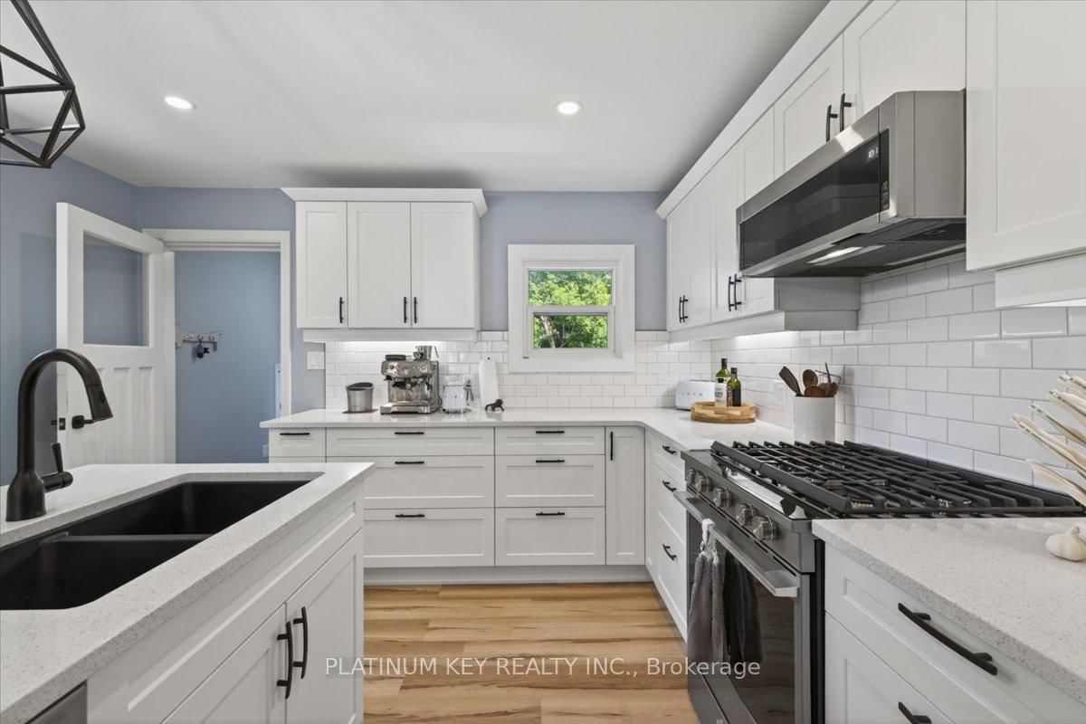 662 King Street • Strathroy-Caradoc, ON photo 6