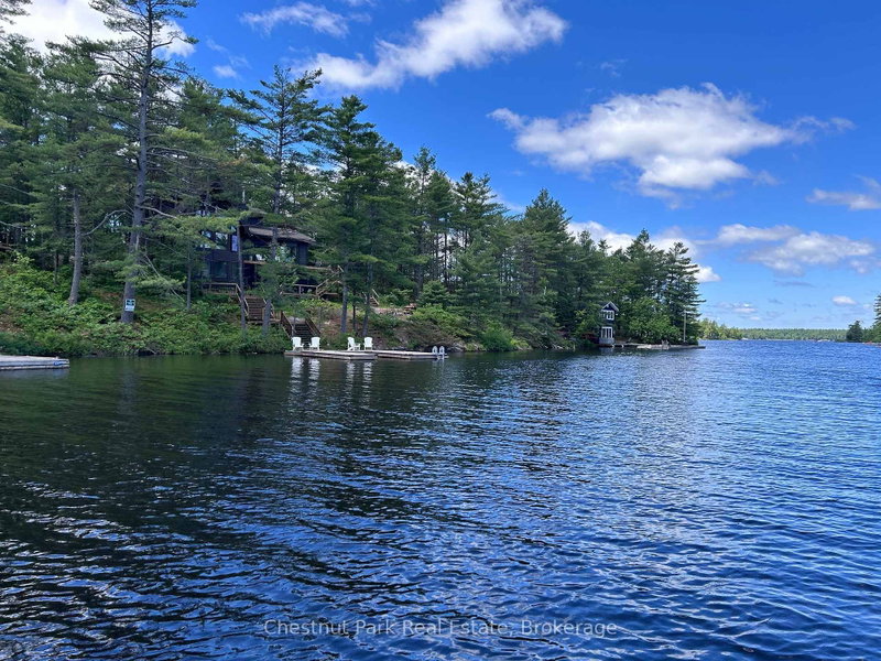 5600 Kahshe Lake