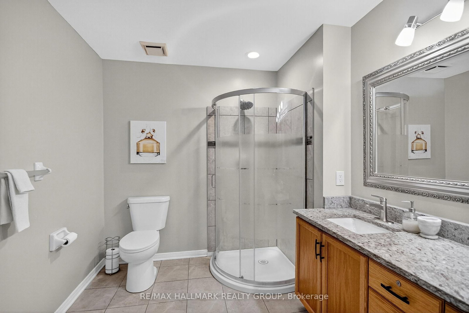 110 Hunter's Glen Crescent • Ottawa, ON photo 21