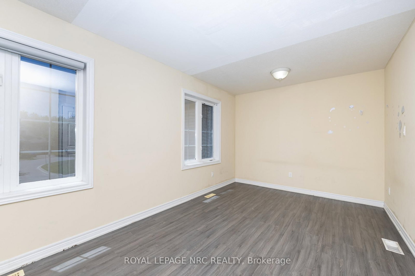 34 Chloe Street • St. Catharines, ON photo 19
