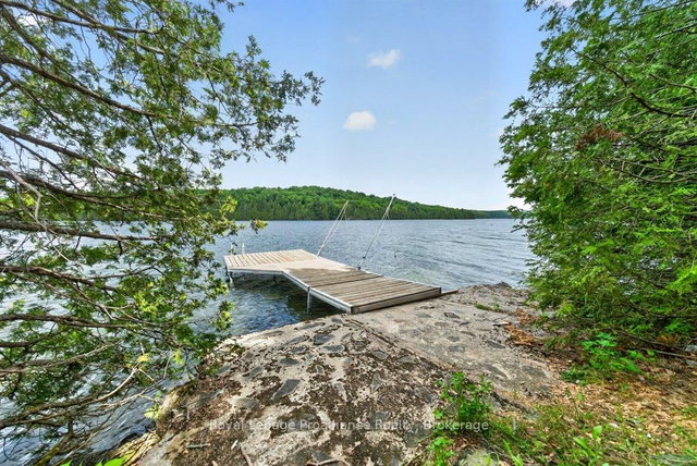 1107 Peters Lane