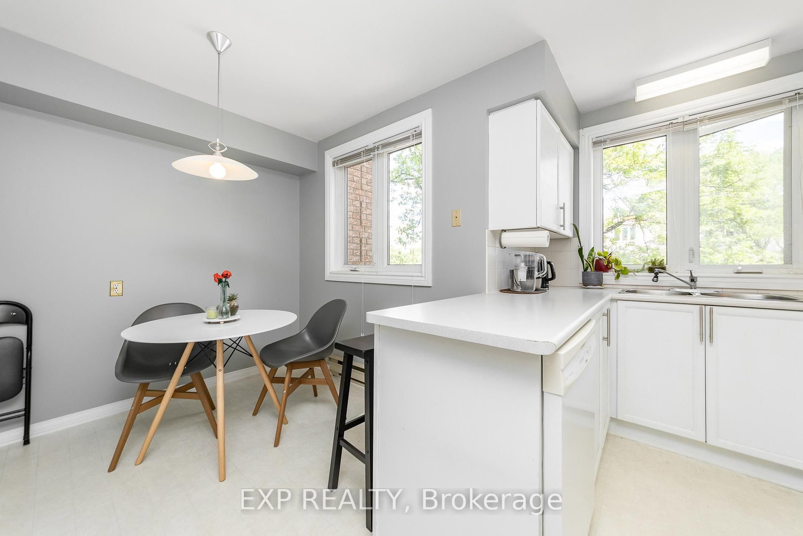 69 Briston Private • #26 • Ottawa, ON photo 17