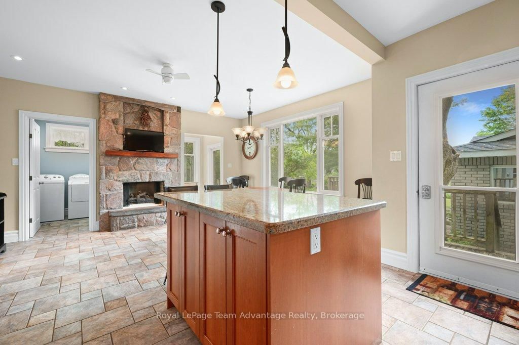 35 William Street • Parry Sound, ON photo 15
