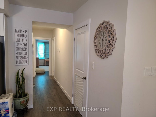 D6 - 160 Rochefort Street