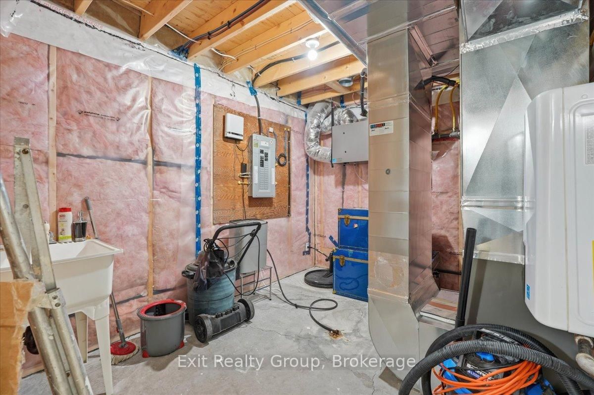 30 Sandhu Crescent • Belleville, ON photo 23
