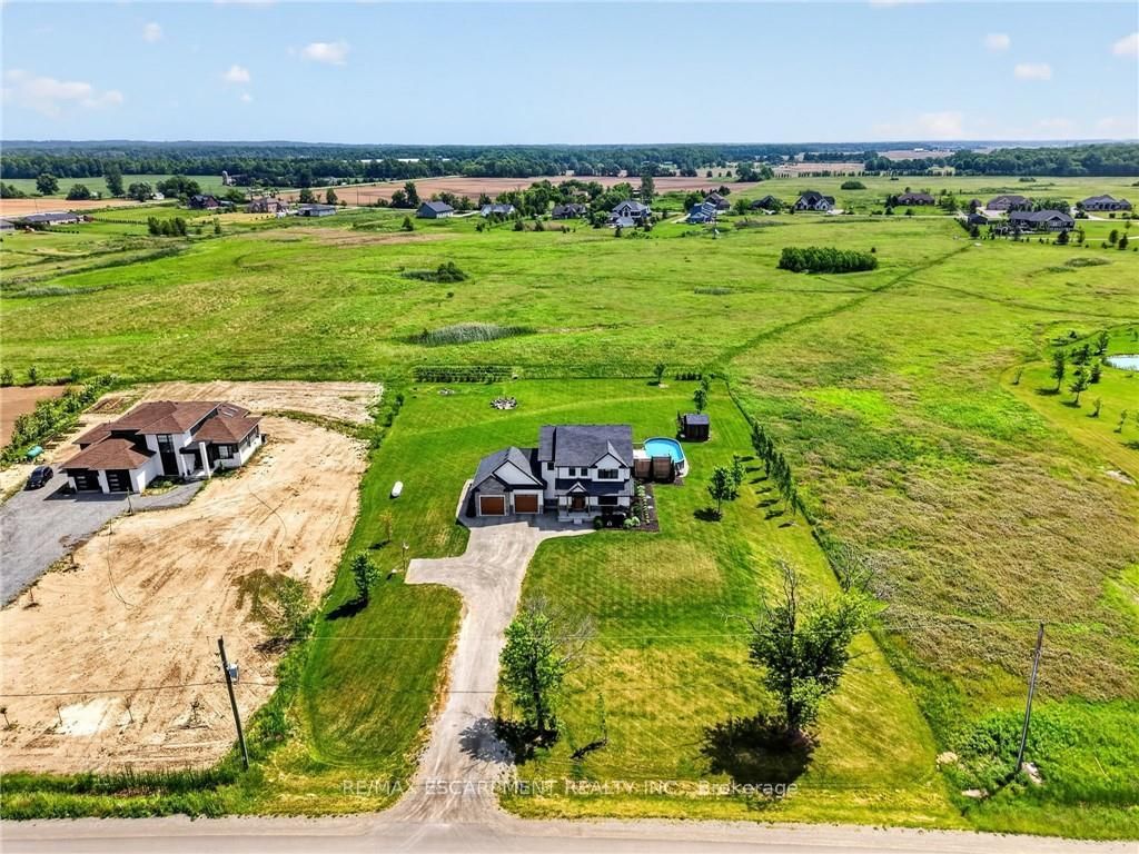 195 VICTORIA Avenue • Pelham, ON photo 4