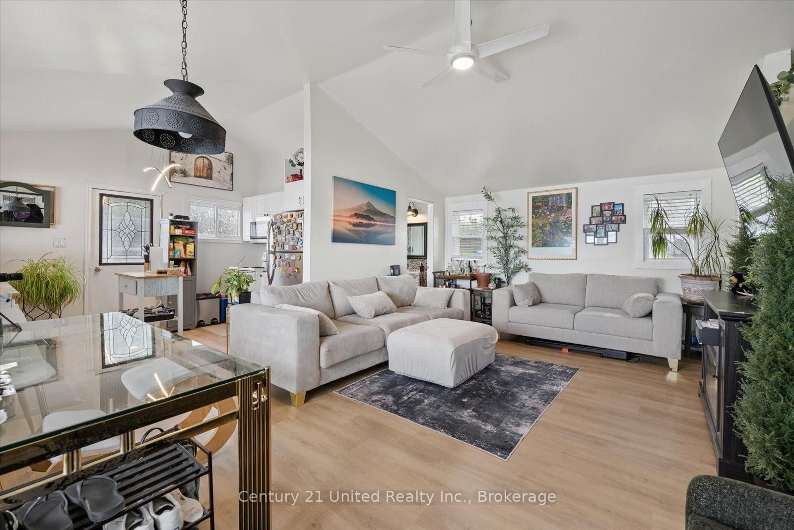 837 Fife's Bay Marina Lane • Selwyn, ON photo 16
