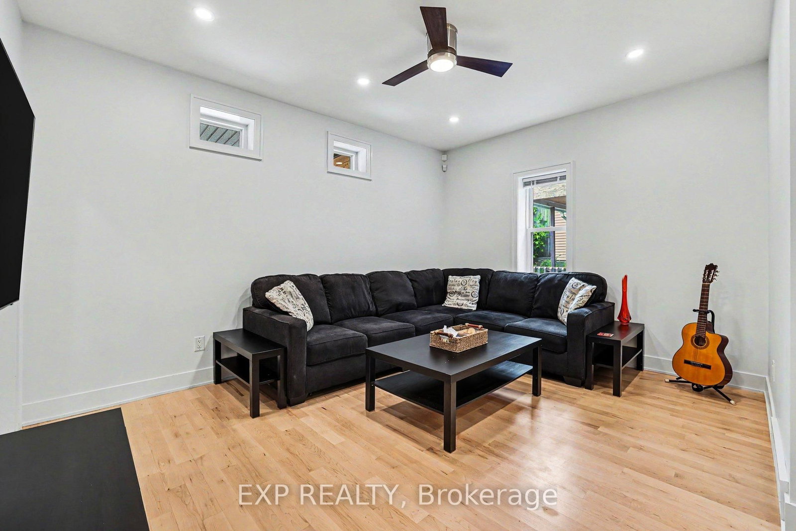 62 Young Street • Ottawa, ON photo 14