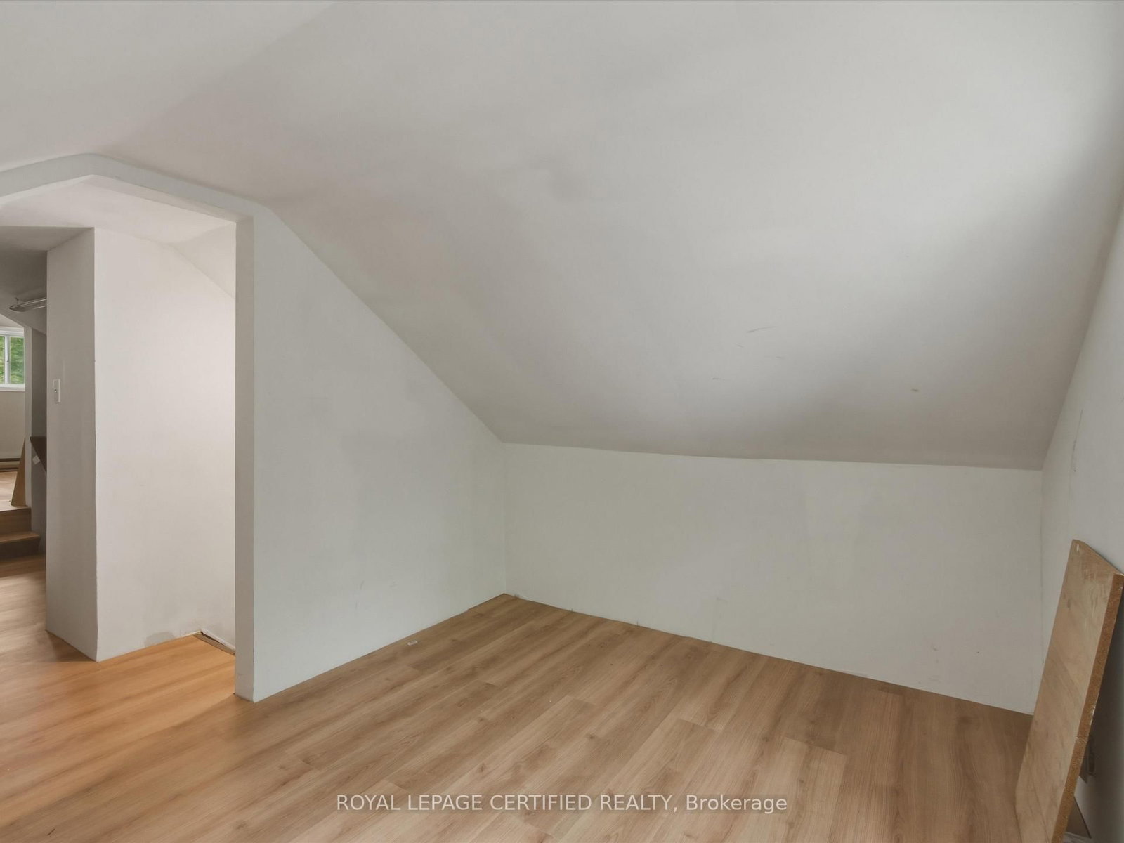 240 Britannia Road • Huntsville, ON photo 26