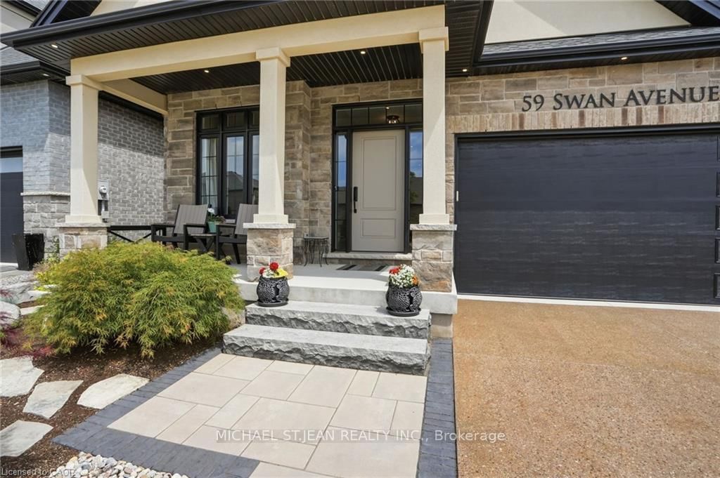 59 Swan Avenue • Pelham, ON photo 4