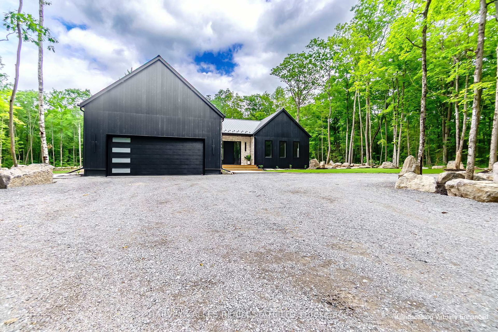 114 Rockhaven Road • Limoges, ON photo 3