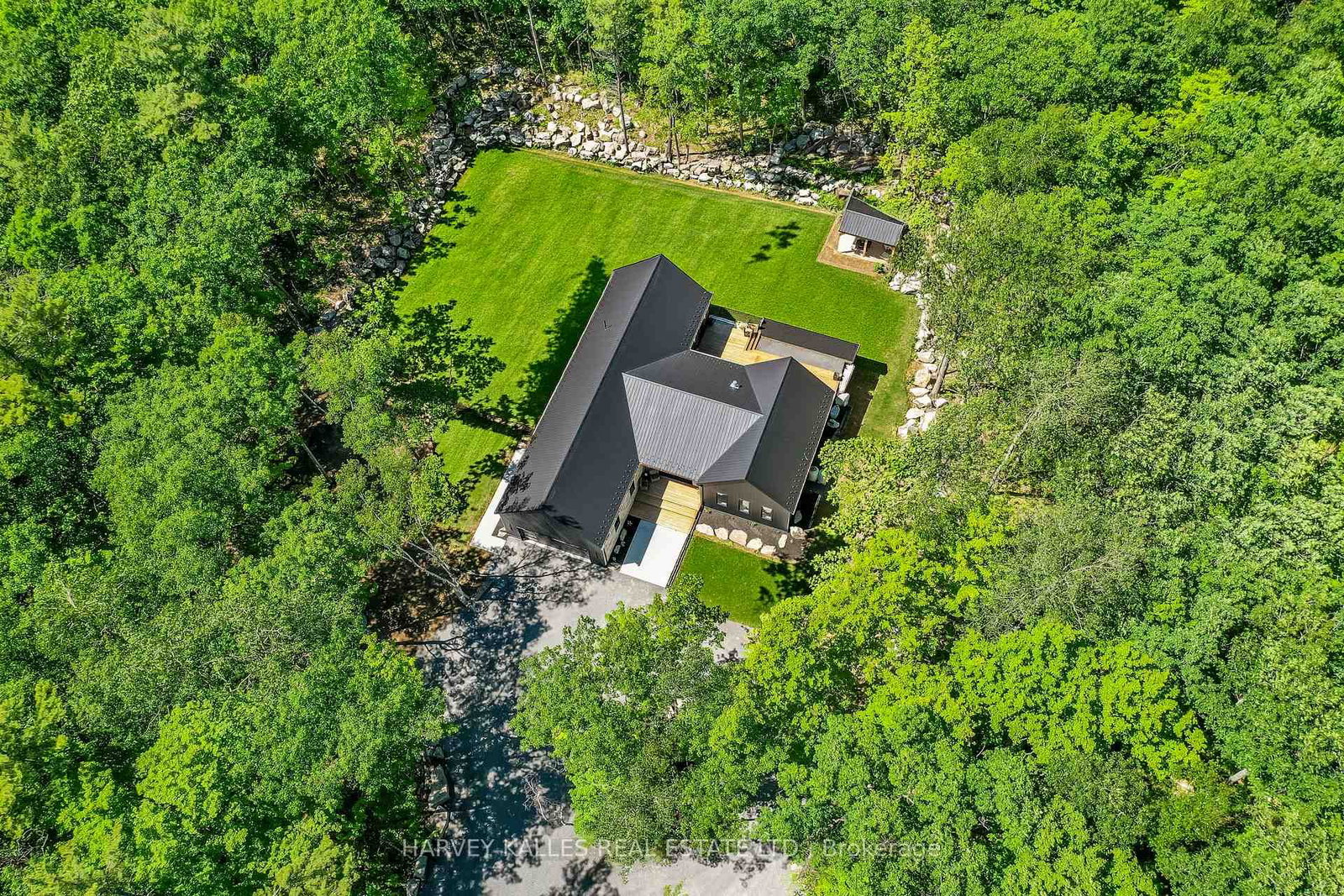 114 Rockhaven Road • Limoges, ON photo 4