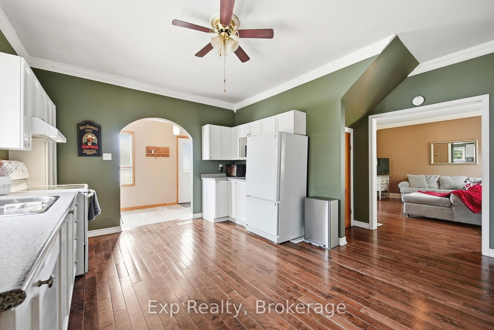 20 Main Street • Limoges, ON photo 9
