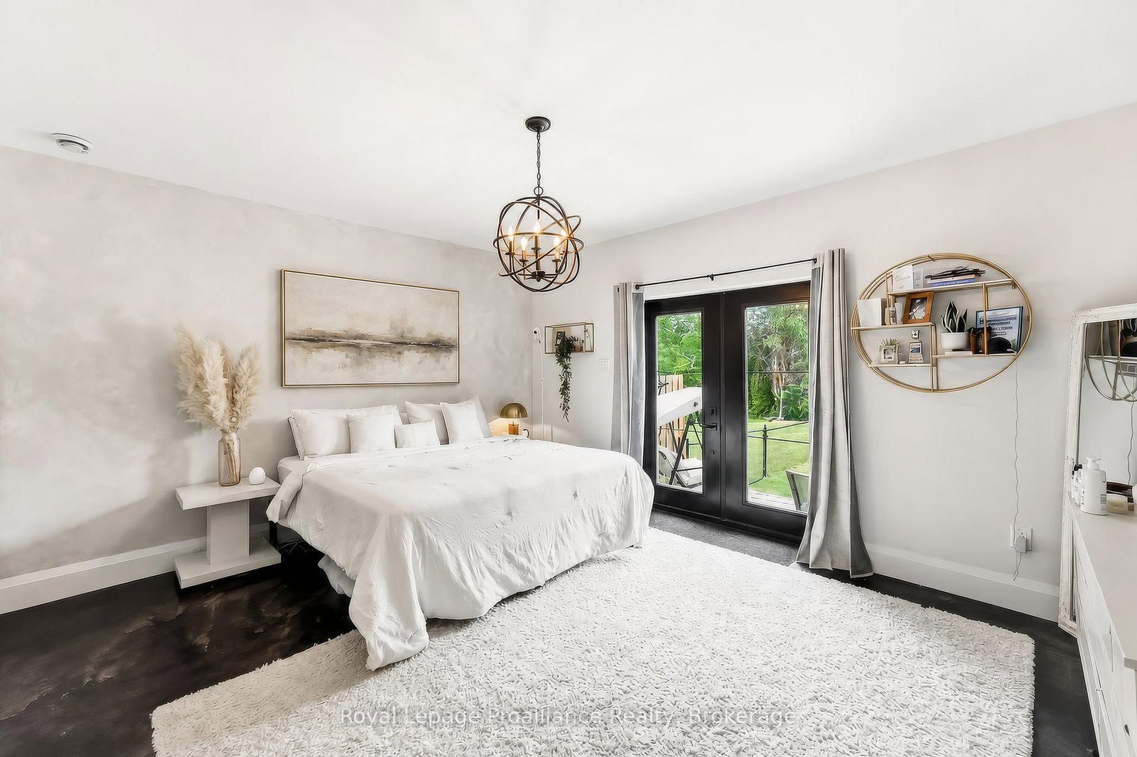 1646 Harriet Lane • Selwyn, ON photo 34
